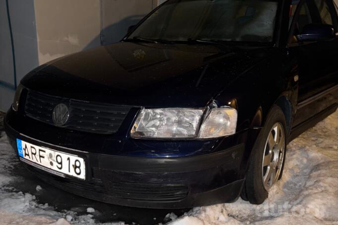 Volkswagen Passat B5 Sedan 4-doors