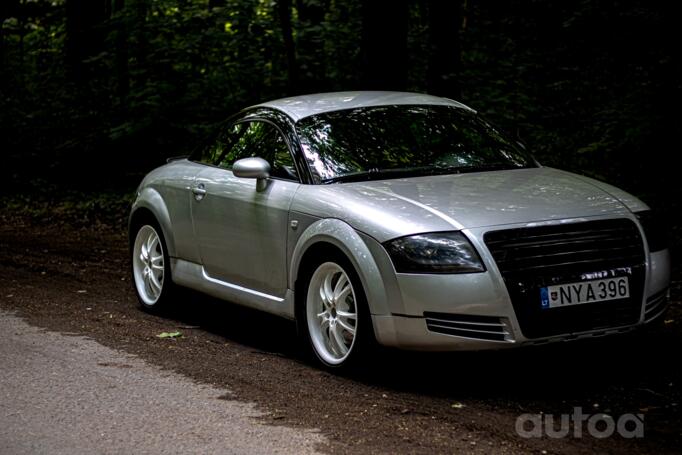 Audi TT 8N Coupe