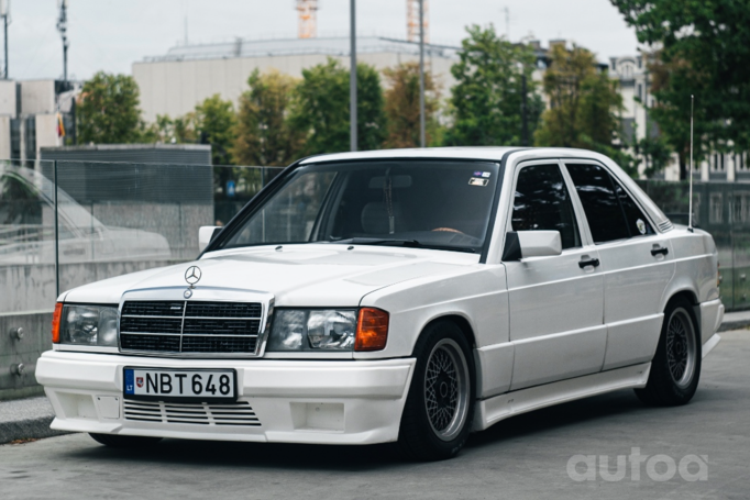 Mercedes-Benz 190 (W201) 1 generation