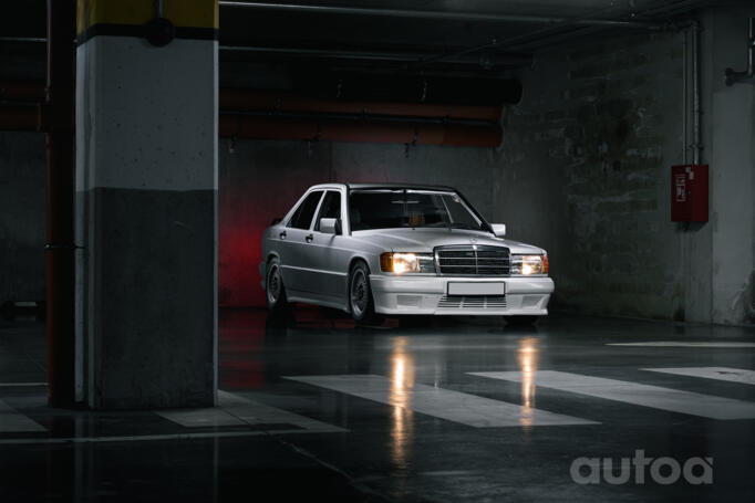 Mercedes-Benz 190 (W201) 1 generation