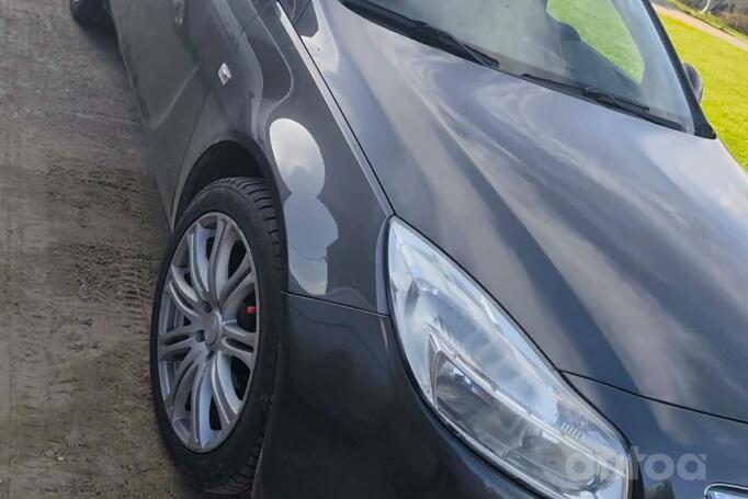 Opel Insignia A Sports Tourer wagon 5-doors