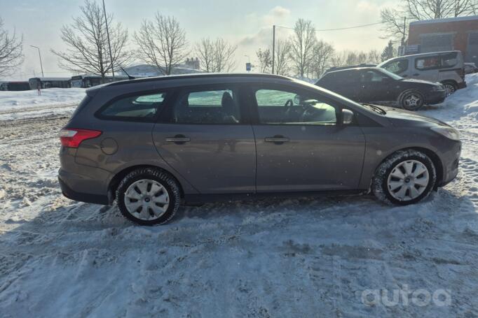 Ford Focus 3 generation wagon 5-doors