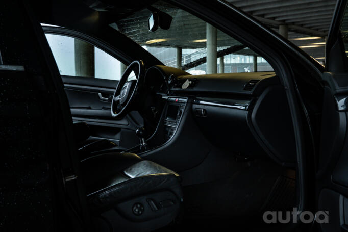 Audi A4 B7 Avant wagon 5-doors