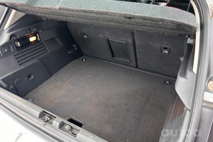 Peugeot 3008 1 generation Crossover