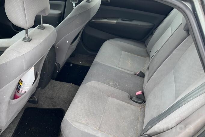 Toyota Prius 2 generation Hatchback