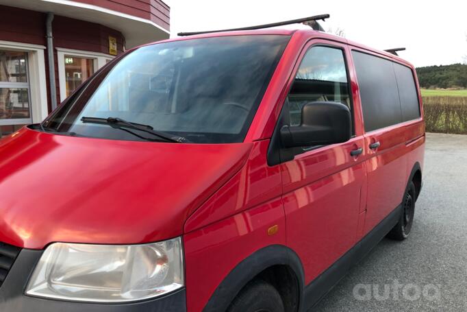 Volkswagen Transporter T5 Minivan 4-doors