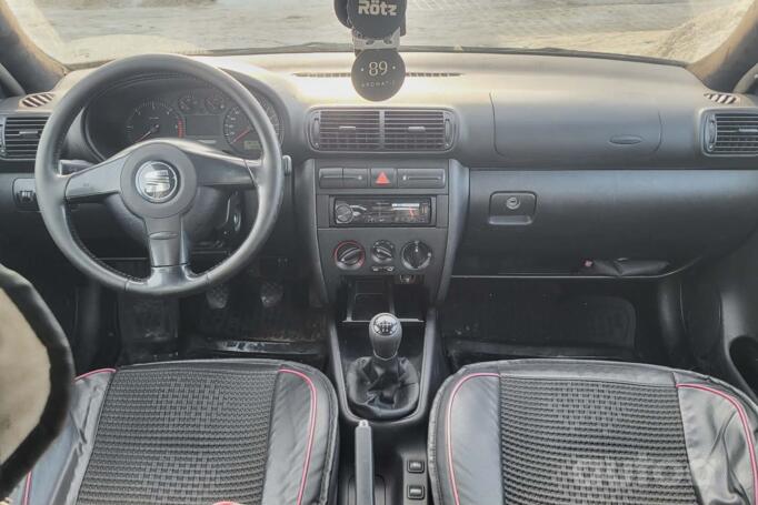 SEAT Leon 1 generation Hatchback