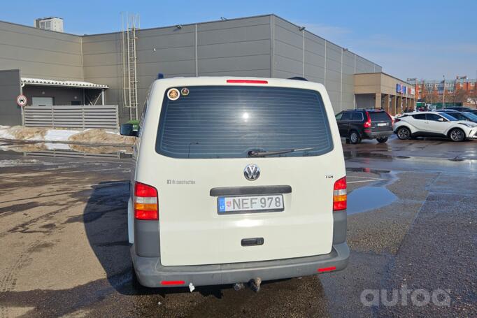 Volkswagen Transporter T5 Minivan 4-doors