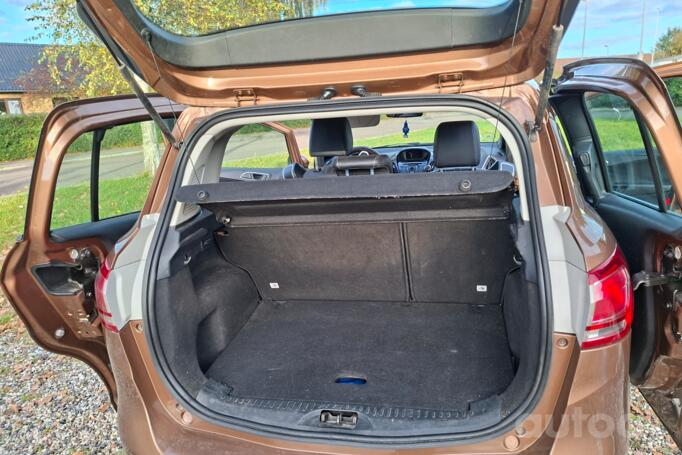 Ford B-MAX 1 generation