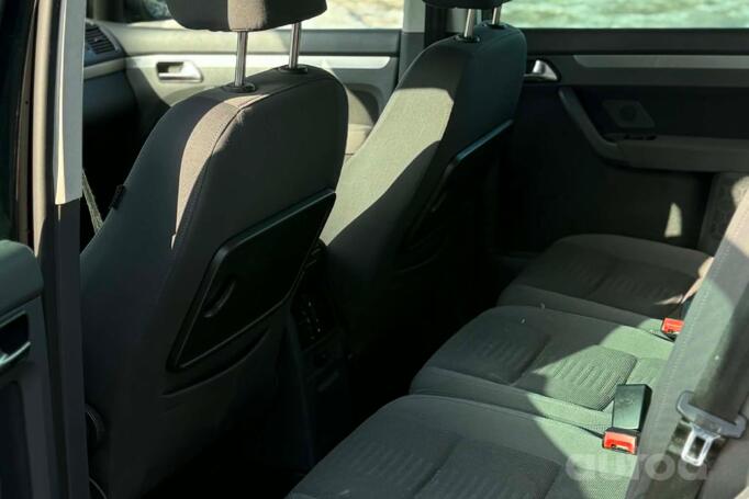 Volkswagen Touran 1 generation [restyling] Minivan 5-doors