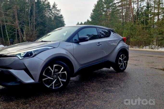 Toyota C-HR 1 generation Crossover