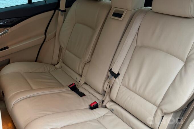 BMW 5 Series F07/F10/F11 Gran Turismo liftback