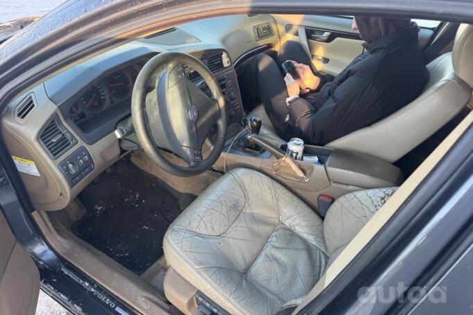 Volvo S60 1 generation Sedan