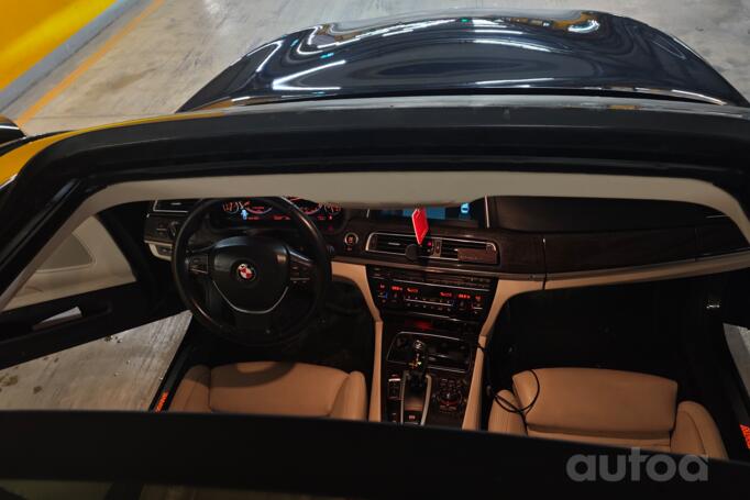BMW 7 Series F01/F02 [restyling] Sedan