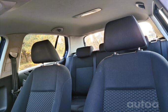 Volkswagen Golf 6 generation Hatchback 5-doors