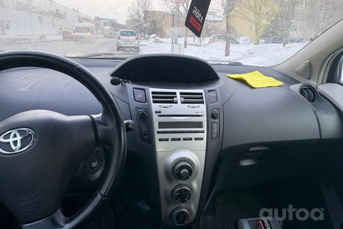 Toyota Yaris XP9 Hatchback 5-doors