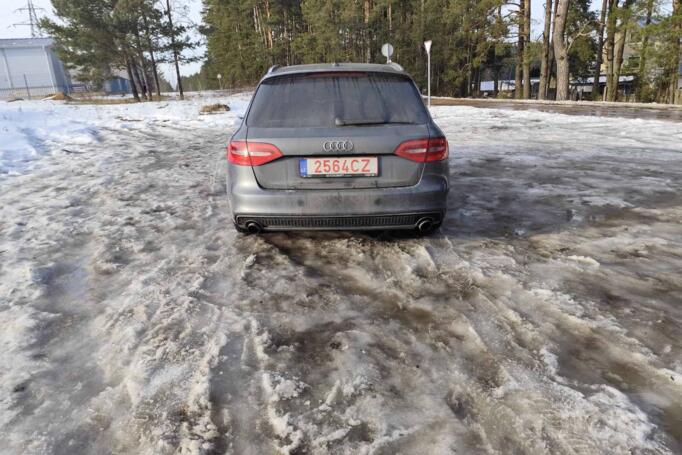 Audi A4 B8/8K [restyling] Avant wagon 5-doors