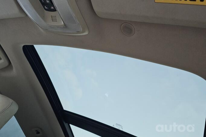 Volvo XC60 1 generation [restyling] Crossover