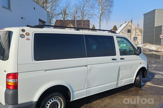 Volkswagen Transporter T5 Minivan 4-doors