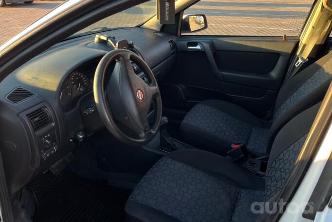 Opel Astra G wagon 5-doors