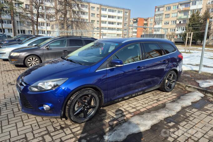 Ford Focus 3 generation wagon 5-doors