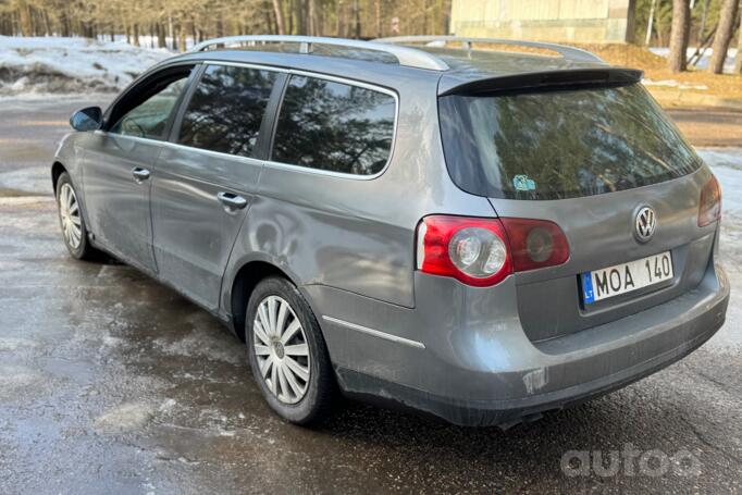 Volkswagen Passat B6 wagon 5-doors