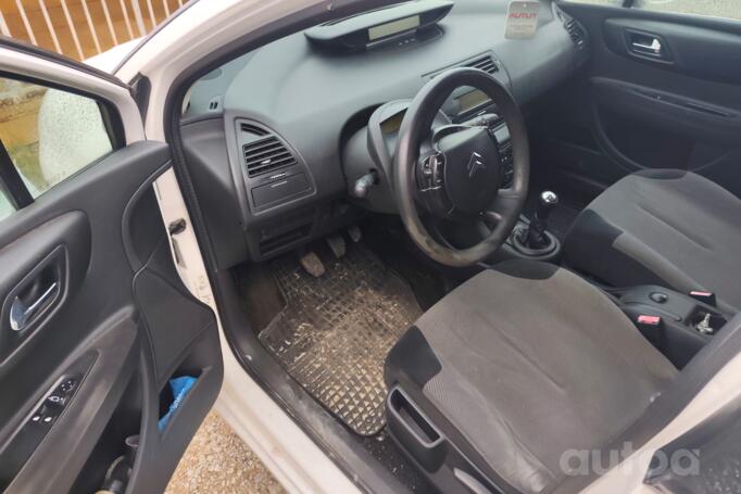 Citroen C4 1 generation Hatchback 3-doors