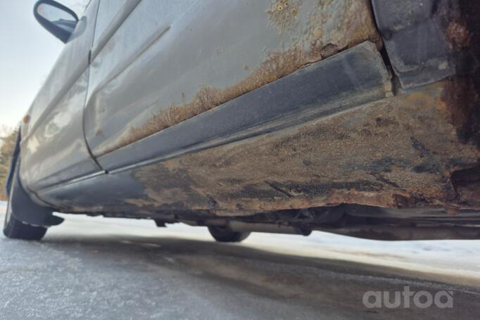 Mazda 626 GE Liftback