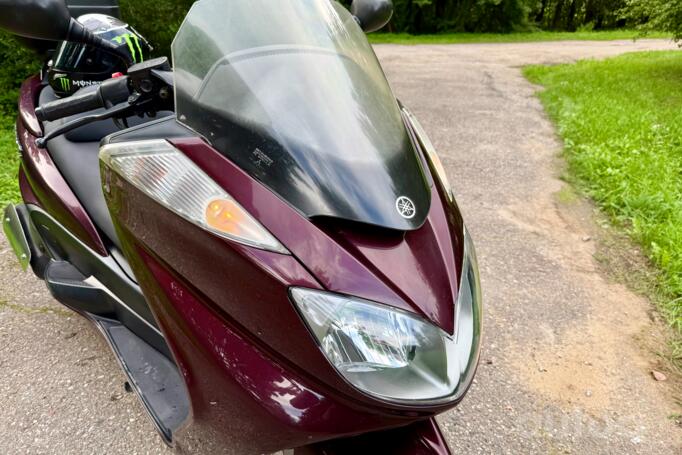 Yamaha MAJESTY