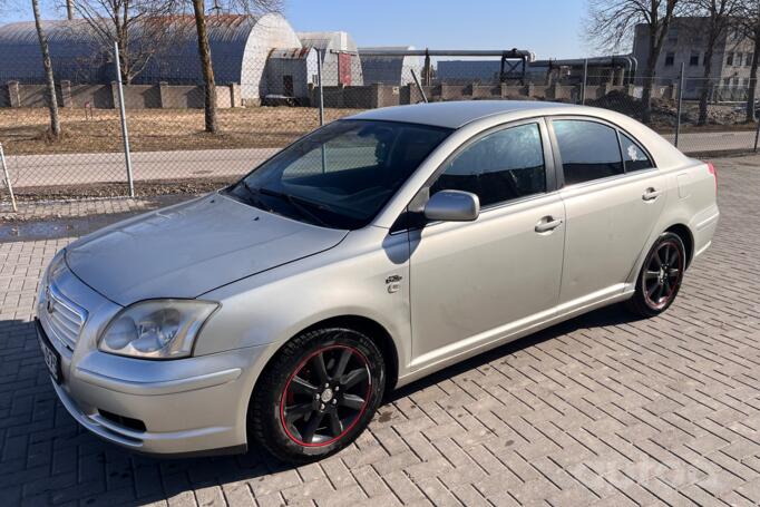 Toyota Avensis 2 generation Sedan