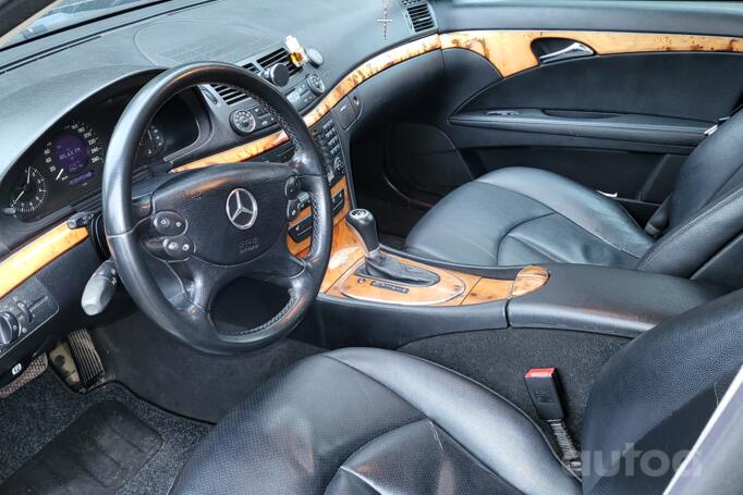 Mercedes-Benz E-Class W211 Sedan