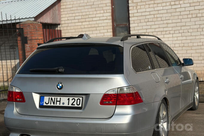 BMW 5 Series E60/E61 Touring wagon