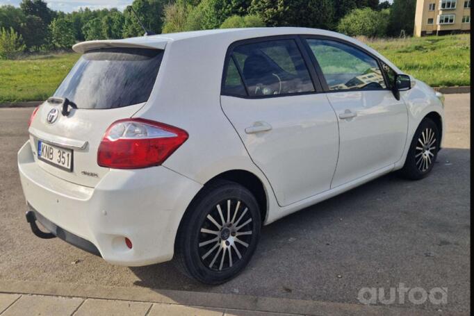 Toyota Auris 1 generation [restyling] Hatchback 5-doors