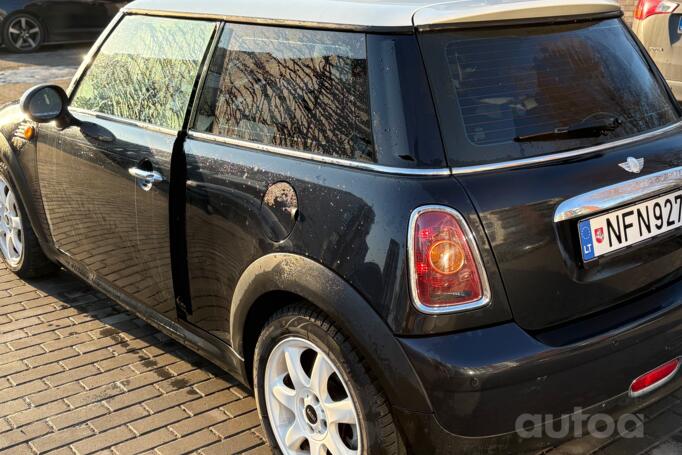 Mini Cooper R56 Hatchback