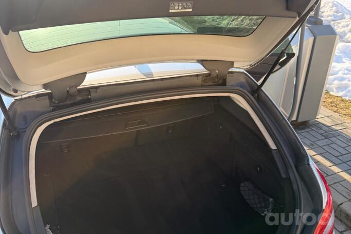 Mercedes-Benz CLS-Class C218/X218 Shooting Brake wagon 5-doors