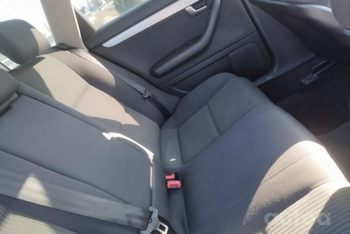 Audi A4 B7 Avant wagon 5-doors