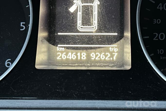 Volkswagen Passat B7 Variant wagon 5-doors