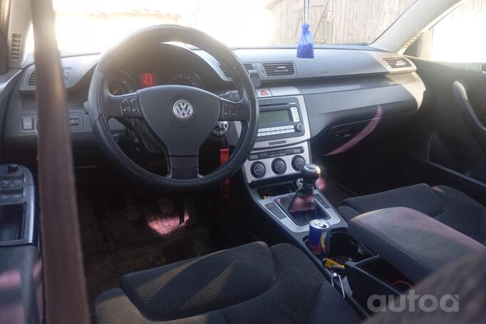 Volkswagen Passat B6 Sedan 4-doors