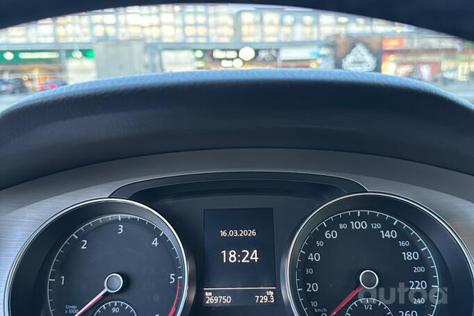 Volkswagen Golf 7 generation Variant wagon 5-doors