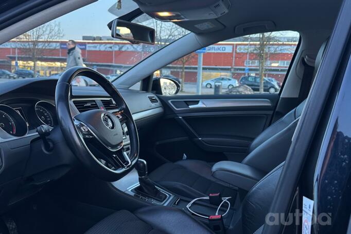 Volkswagen Golf 7 generation Variant wagon 5-doors