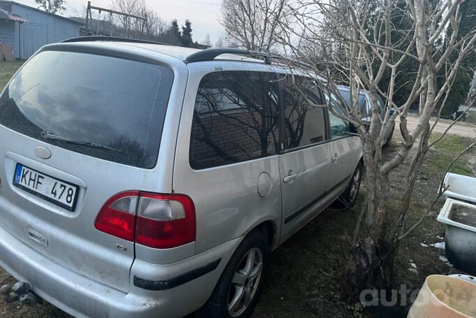 Ford Galaxy 1 generation [restyling] Minivan