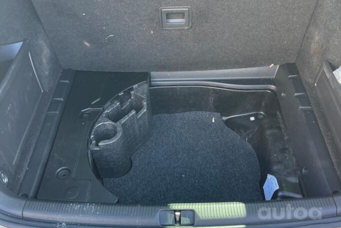 Volkswagen Passat B7 Variant wagon 5-doors