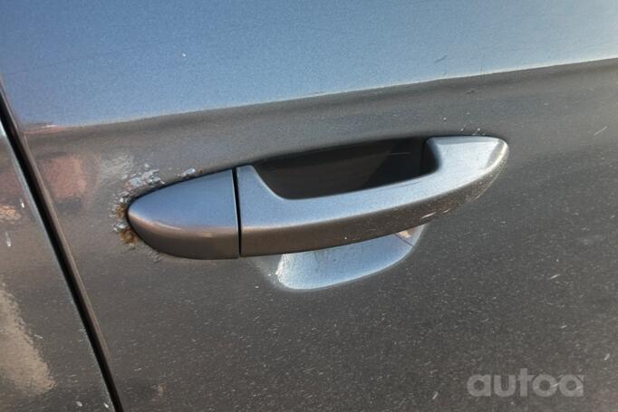 Volkswagen Passat B6 wagon 5-doors