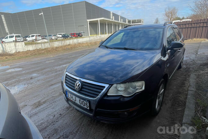 Volkswagen Passat B6 wagon 5-doors