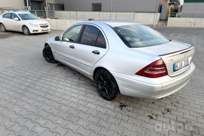 Mercedes-Benz C-Class W203/S203/CL203 Sedan 4-doors