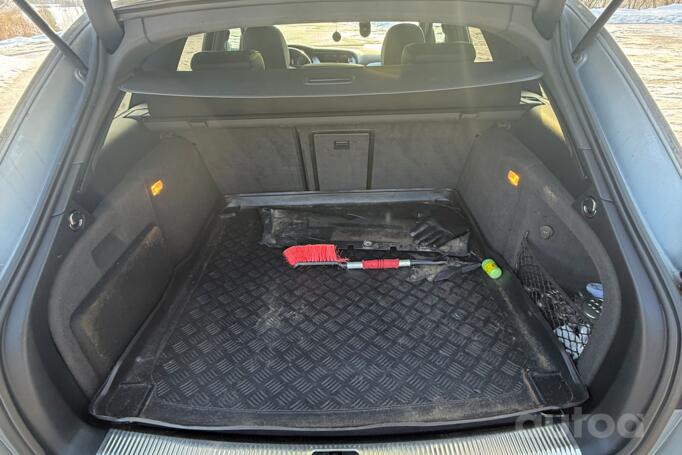 Audi A4 B8/8K wagon 5-doors