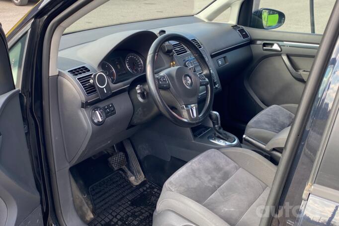 Volkswagen Touran 1 generation [2th restyling] Minivan