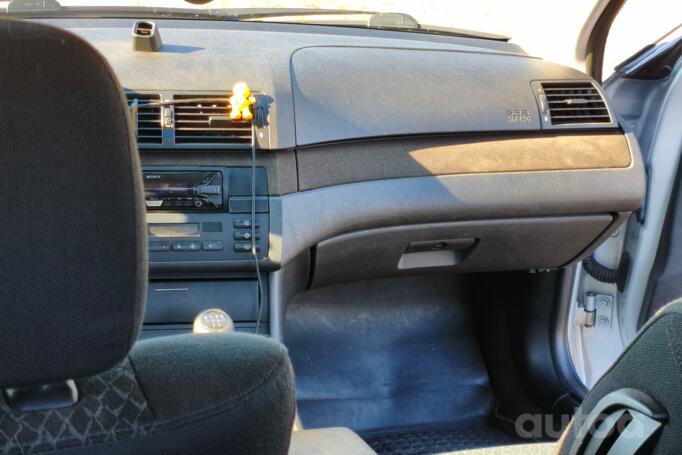 BMW 3 Series E46 [restyling] Compact hatchback