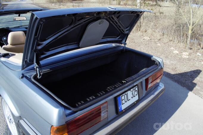 BMW 3 Series E30 [restyling] Cabriolet