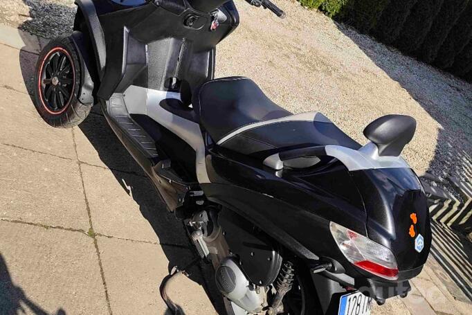 Piaggio MP3